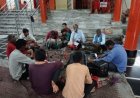 चंडी मंदिर में रामायण पाठ कर क्षेत्र की खुशहाली के लिए कामना की गई।