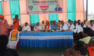 भाजपा अभनपुर मंडल द्वारा शिक्षकों का किया गया सम्मान।