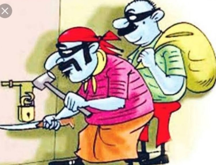 झांकी स्कूल में अज्ञात चोरो ने ताले तोड़कर चुराया सामान
