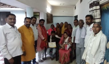 बेटी बचाओ बेटी पढ़ाओ के पदाधिकारियों ने सिवनी में किया कन्या पूजन